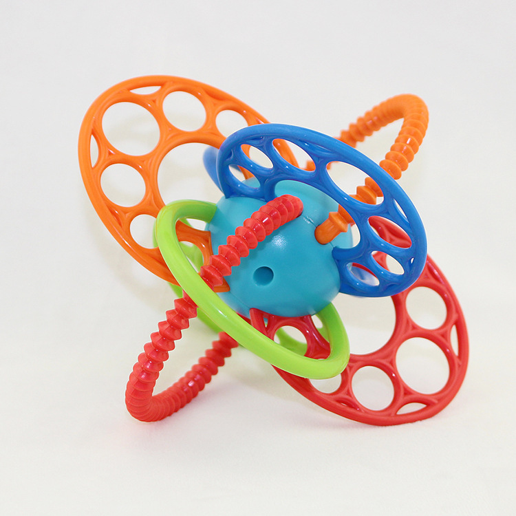 Three-dimensional Cartoon Colorful Cloth Hand Ball Rattle Bed Bell 0-1 Year Old display picture 2