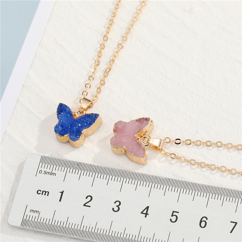 imitation natural stone butterfly pendant necklace