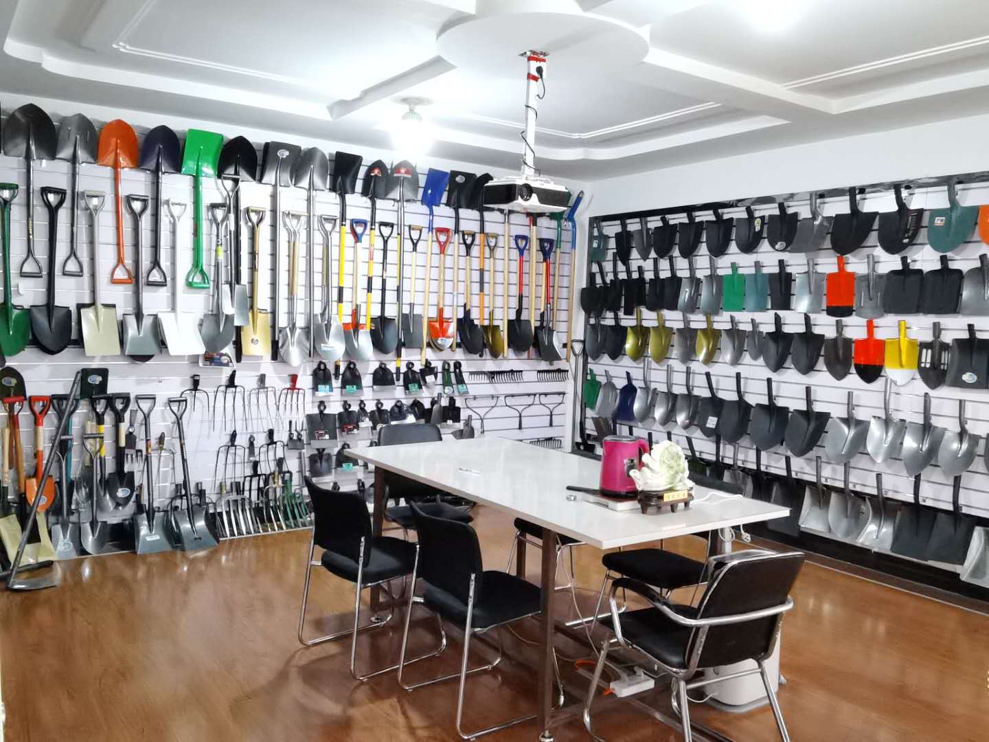 eb50f13615f5c8a9af0e6024ef8efb