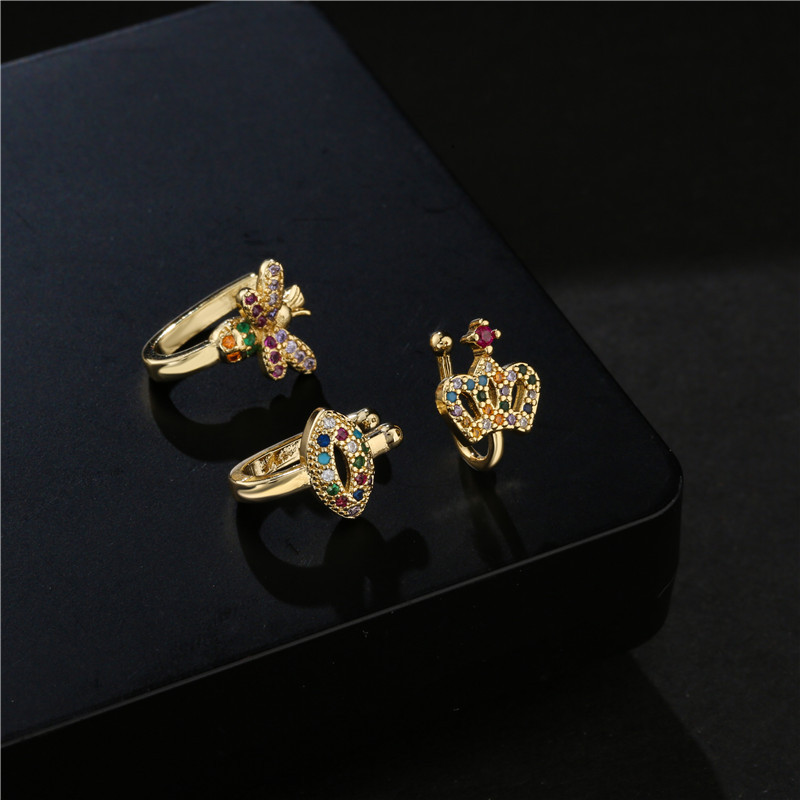 Fashion Simple Copper Micro-inlaid Ear Clip display picture 10