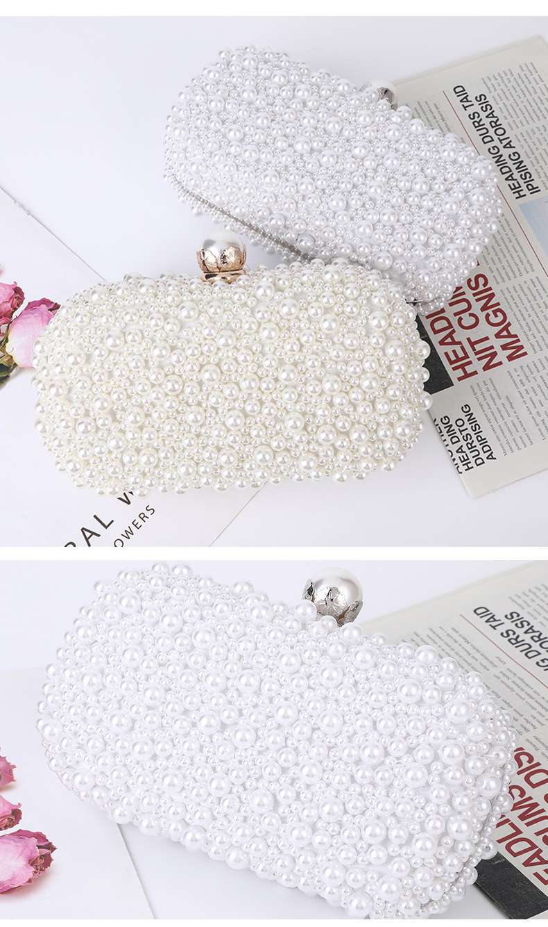 Beige Plastic Solid Color Square Evening Bags display picture 1