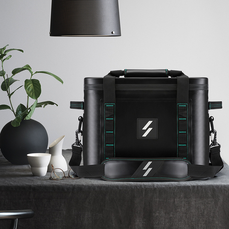 廠家直銷戶外冰箱包便攜野營野餐防水保溫箱包