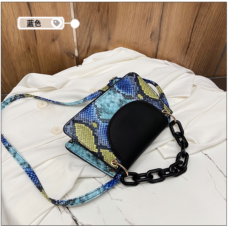 Simple Wild  New Trendy Fashion Popular  Messenger Bag display picture 34