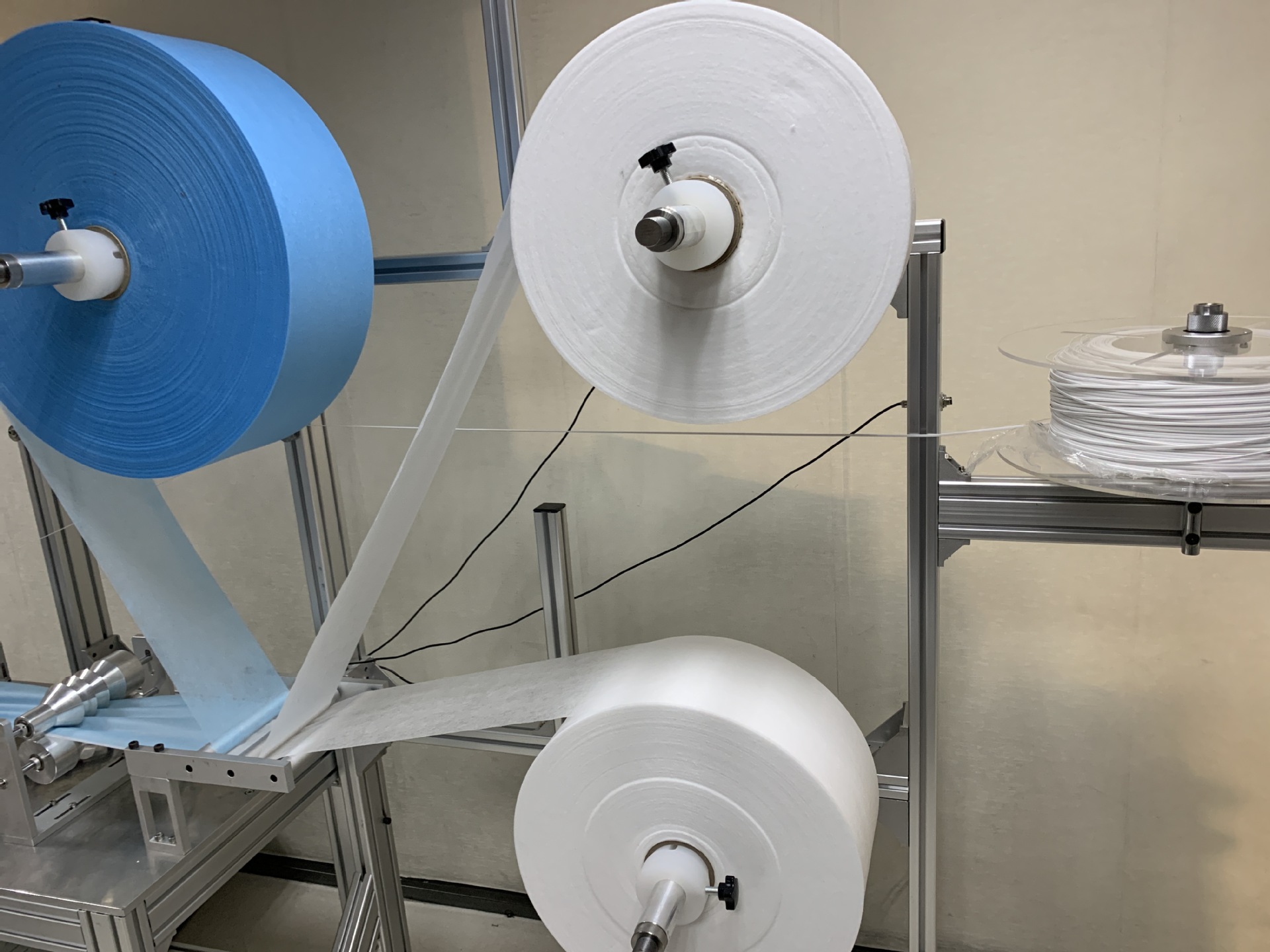 全半自动KN95口罩机配件零件放料挂架过料光轴滚筒整套 当天发货