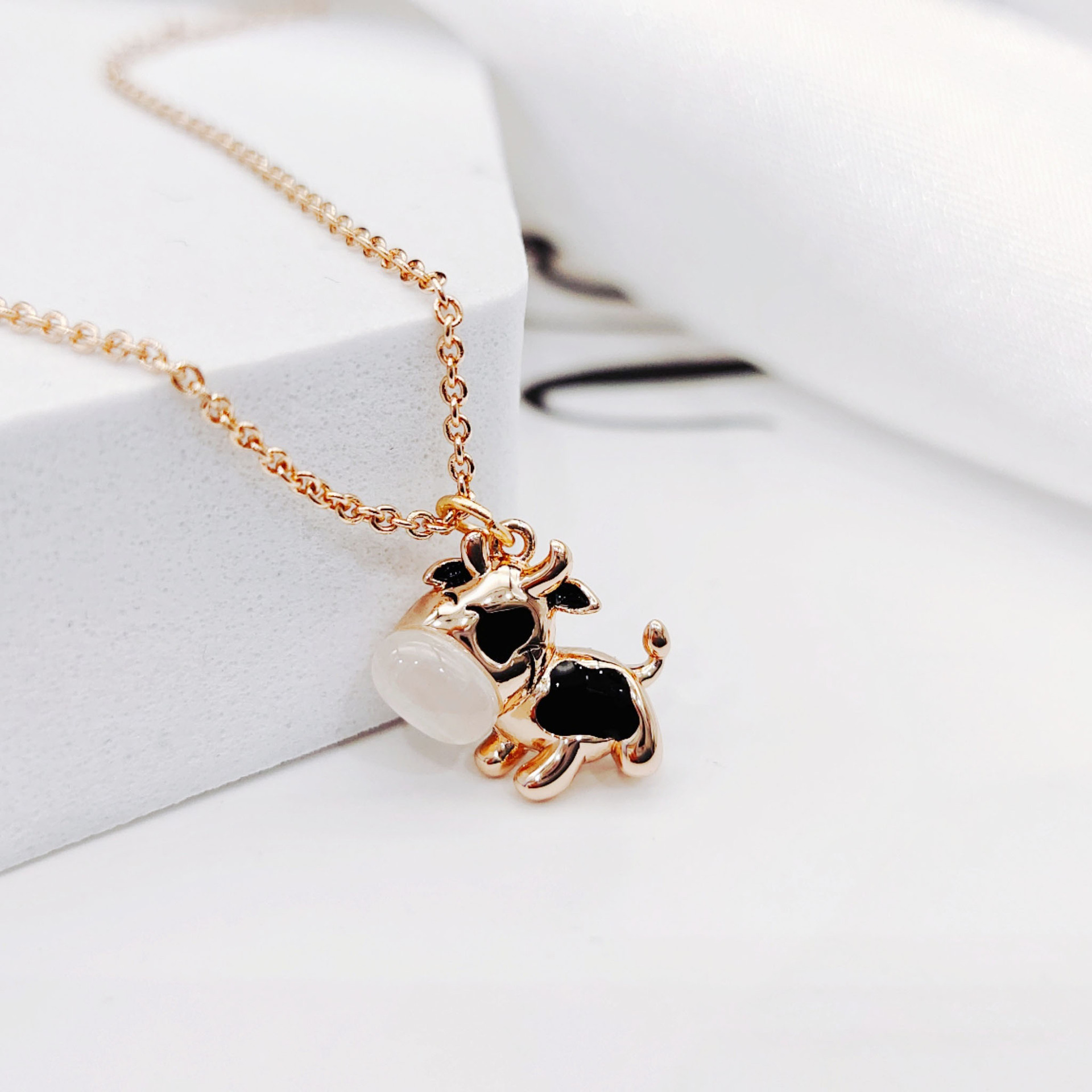 �¿��ɫè��ʯ���� ʱ������С�ڸ߼��б�������ФţŮʿ��׹