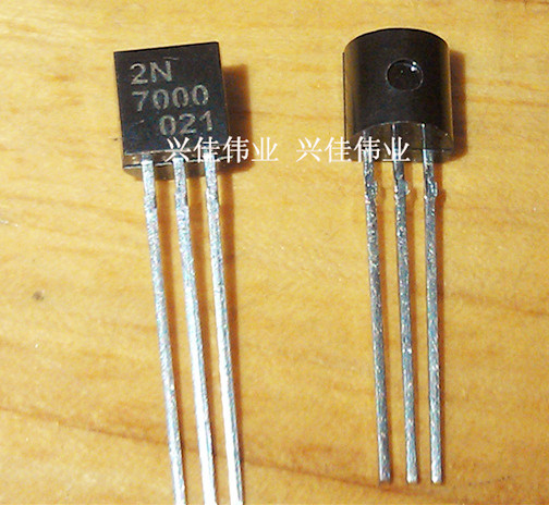 直插三极管 2N7000 7000 TO-92 小功率三极管7000 TO-92 0.3A 60V