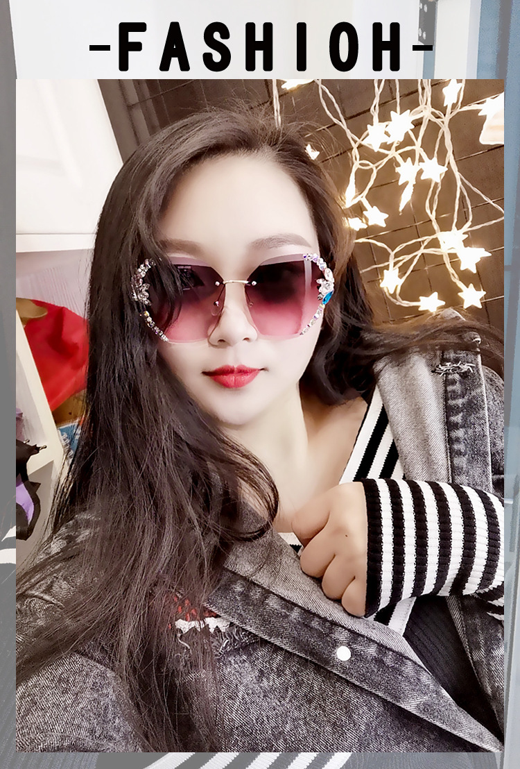 60g Weight Frameless Glasses Structure Sunglasses Classification Ac Lens Material Polygon Glasses Style Outdoor, Travel Occasion Solid Color Pattern Women'S Gender Diamond Design Modern Style Style Pink, Gold Color Modern Style Solid Color Ac Polygon Diamond Frameless Women's Sunglasses
