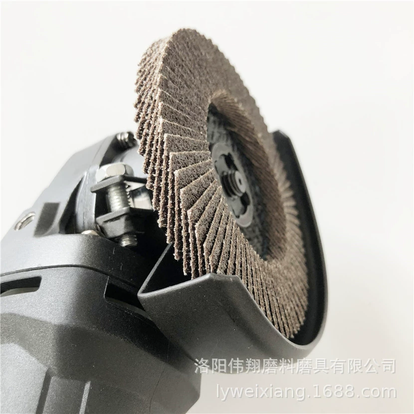 Сварной шов полировки шлифовальной шлифовальной лепестковой шкурки диск толщина
