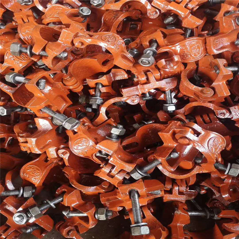 建築腳手架扣件國標2.2斤 現貨供應十字轉向連接 可鍍鋅馬鋼材質