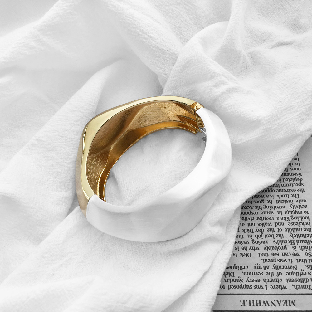 creative alloy open bracelet