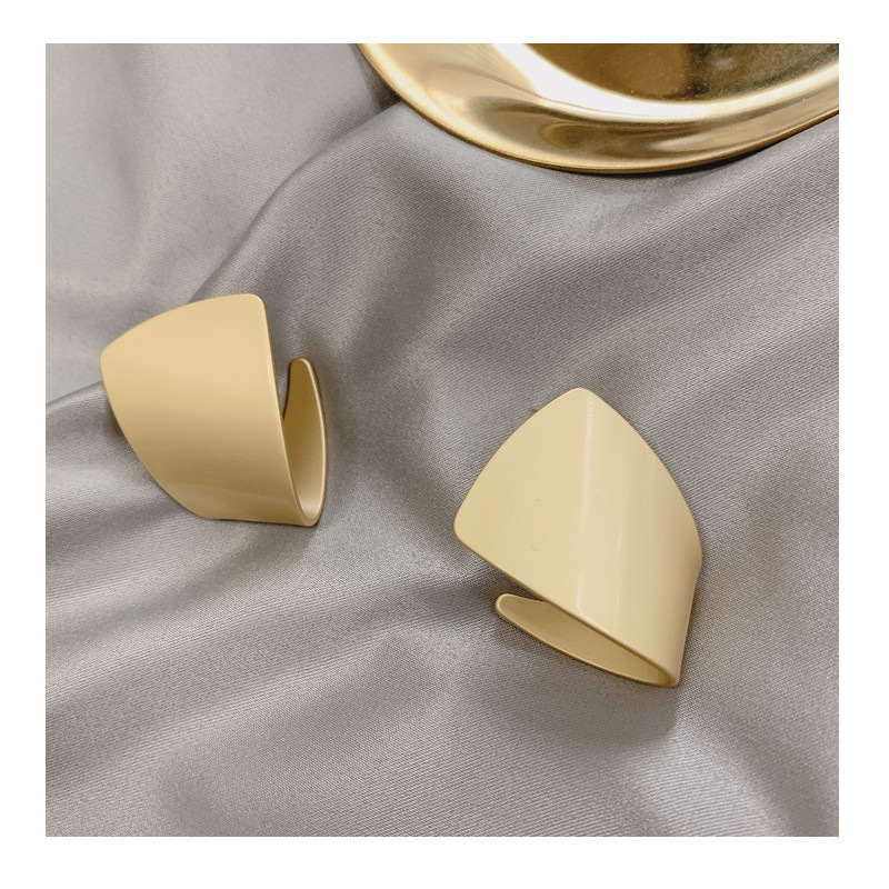 O1CN01oljBku1NxmwPy0S8i_!!6619