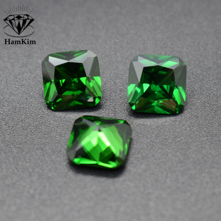 正方倒 绿锆
