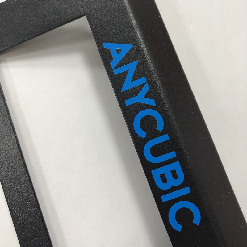 10445615004_2036990775