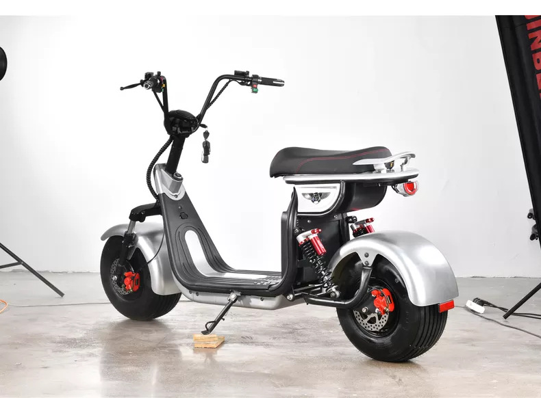 2025 New Harley Electric Car High-Power Electric Motorcycle Deluxe Version Men's and Women's New Battery Car Export