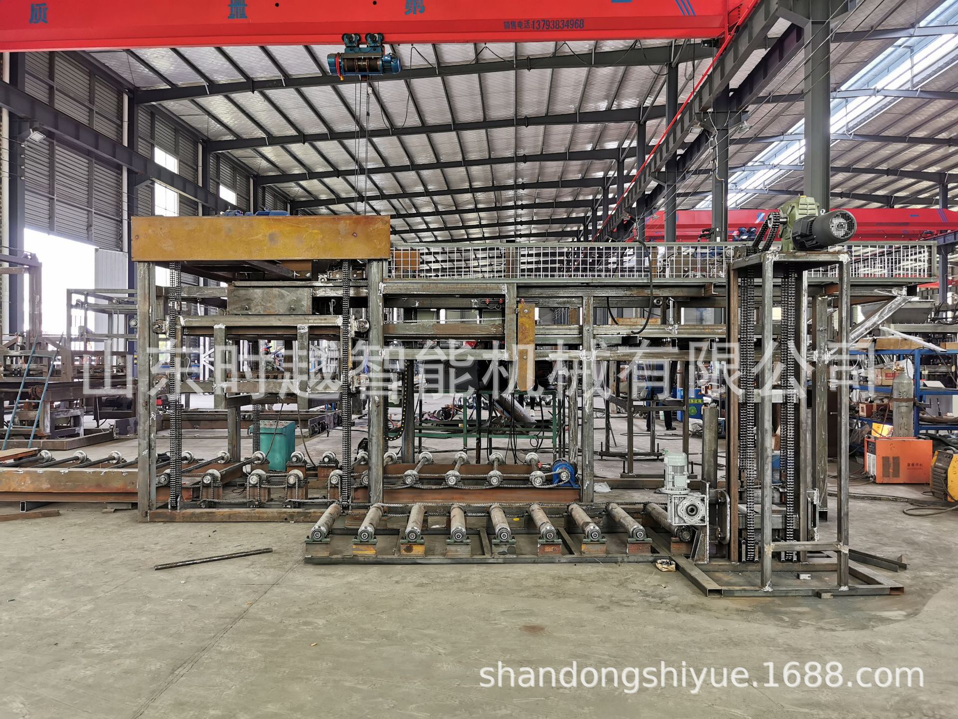 制砖机配置机械手码砖机收砖线适用于任意型号收砖设备