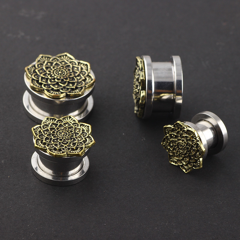 Labret piercing jewelry detail image