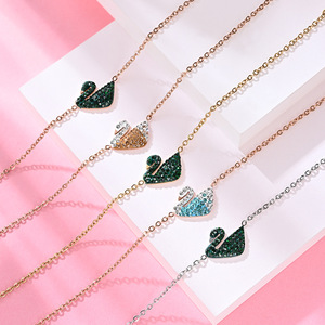 抖音同款18k玫瑰金钛钢天鹅手链女 锁骨链网红手饰品厂家批发