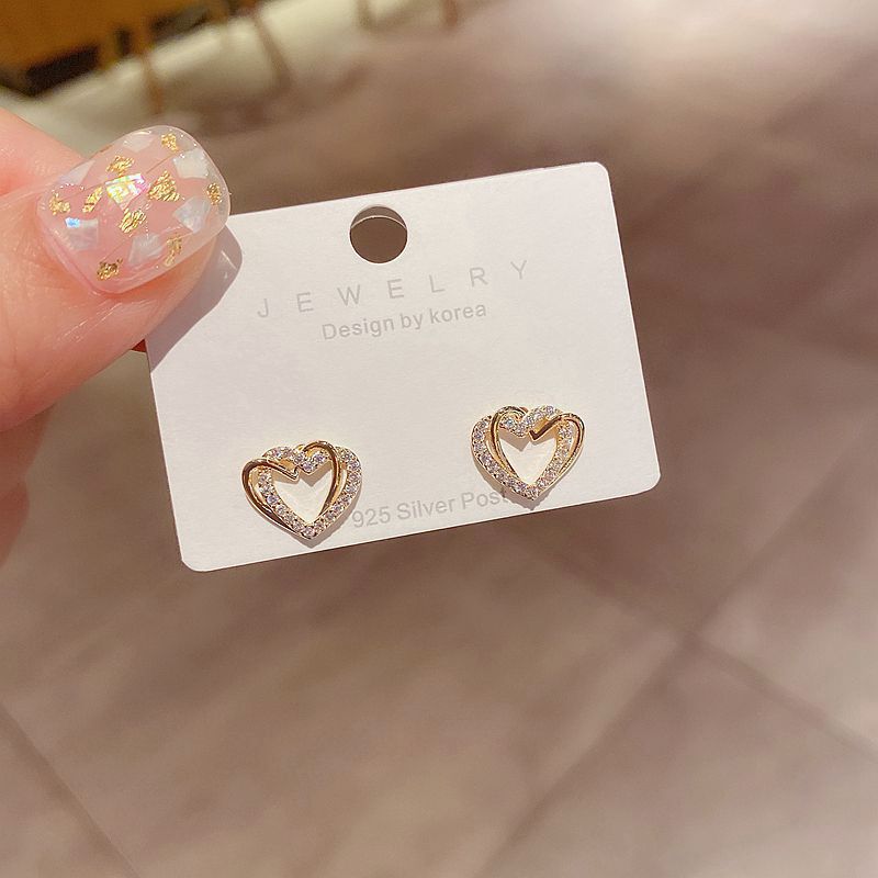 Fashion Zircon Micro-inlaid Heart-shaped Earrings display picture 1