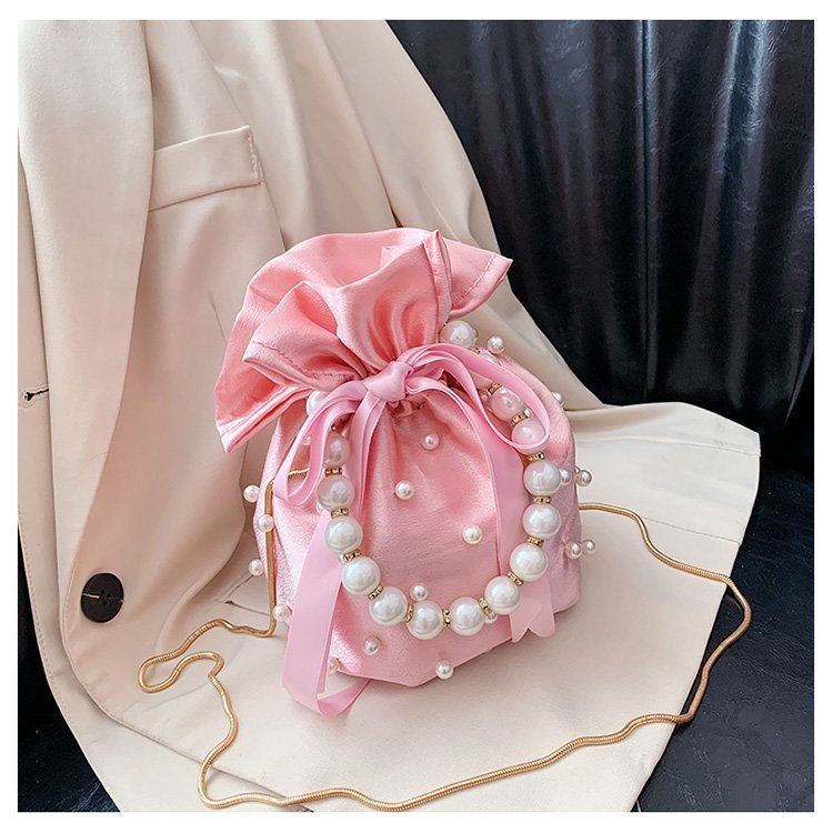 Fashion Pearl Handle Ribbon Bow Chain Bucket Small Bag display picture 3