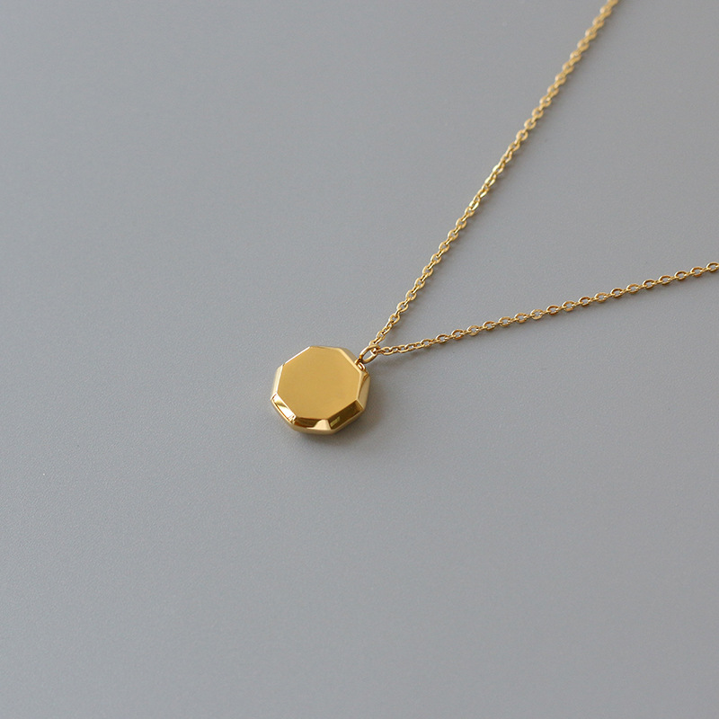6g Weight Necklace Classification Titanium Steel Material Women'S Gender Fashion Style Simple Solid Geometric Honeycomb Titanium Steel Necklace 8