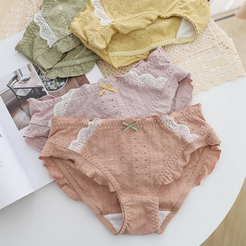 Original 3D embossed lace feel hollow cotton women's underwear cotton flowering Japanese antibacterial tribed small fresh