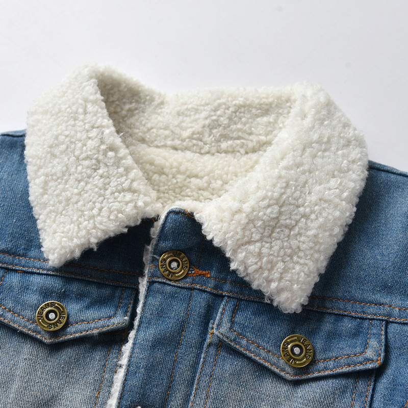 Children's Imitation Lamb Wool Lining Denim Jacket Fashionable Thick Denim Top display picture 3