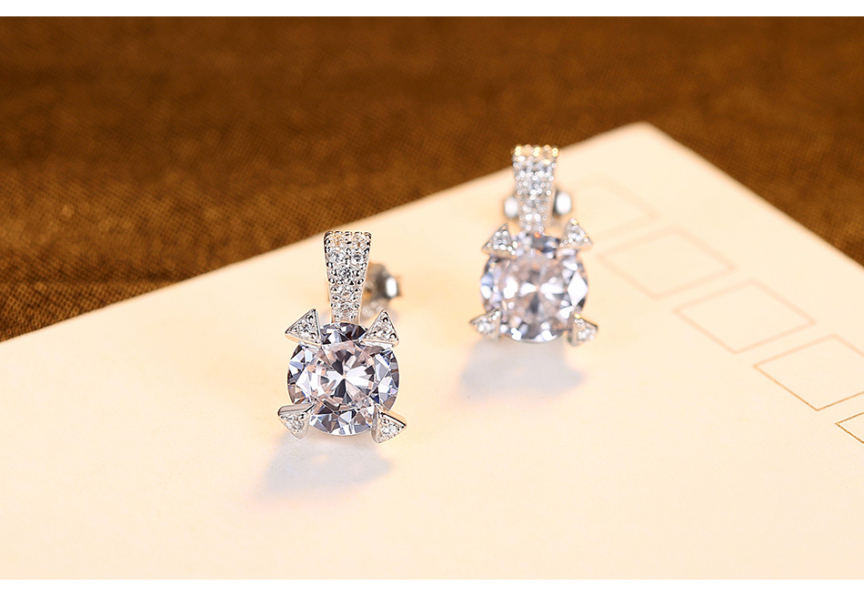 Boucles D&#39;oreilles En Zircon En Argent Sterling S925 display picture 5