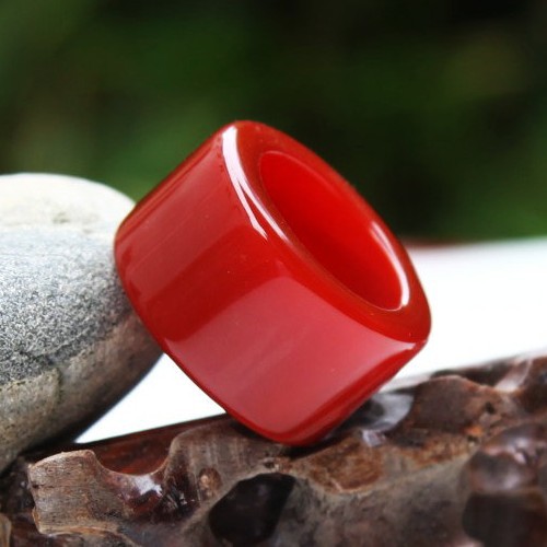 紅瑪瑙扳指南紅玉石戒指水晶玉髓情侶飾品霸氣男女款珠寶玉指環