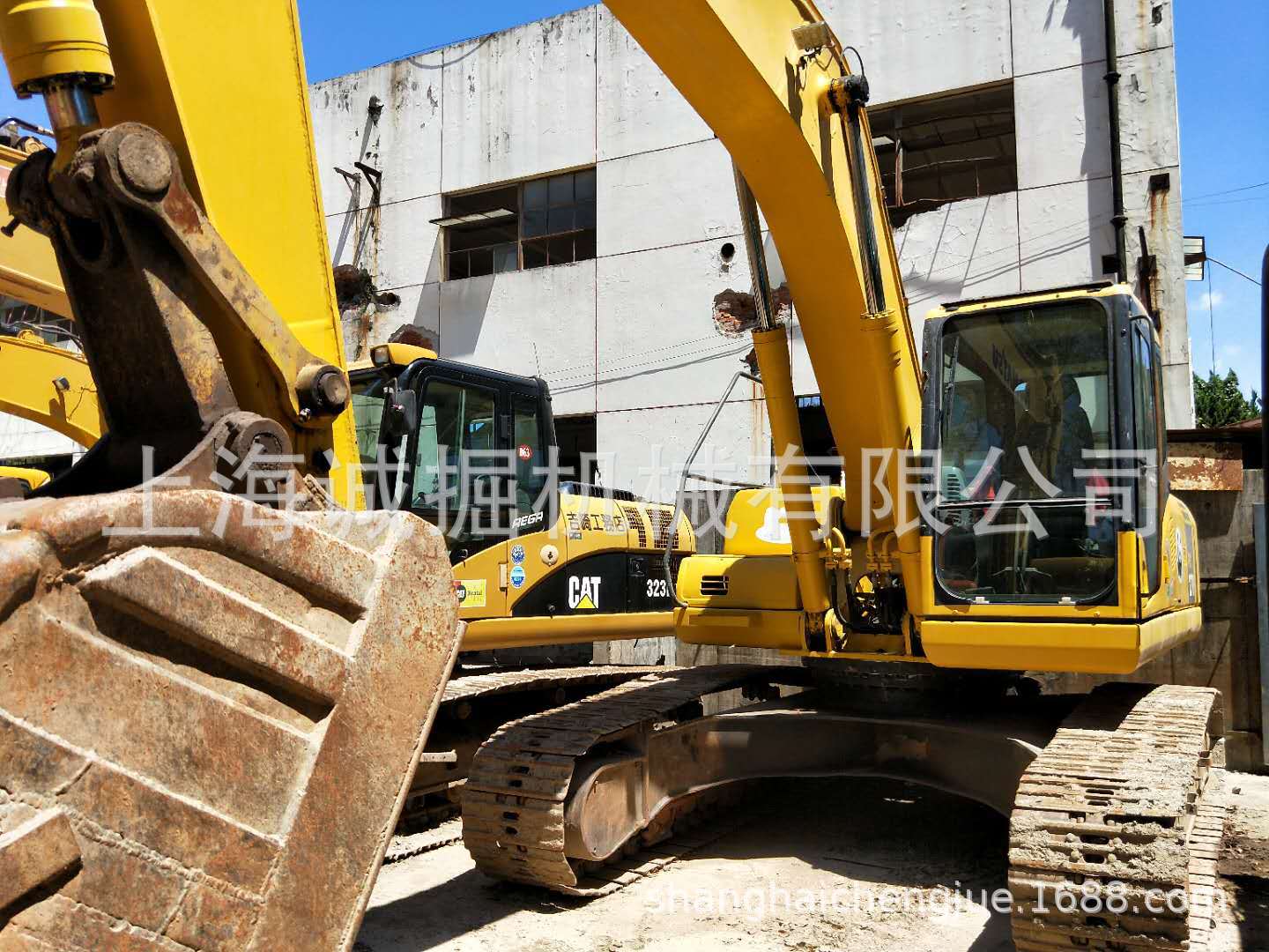 二手小松PC300挖掘机