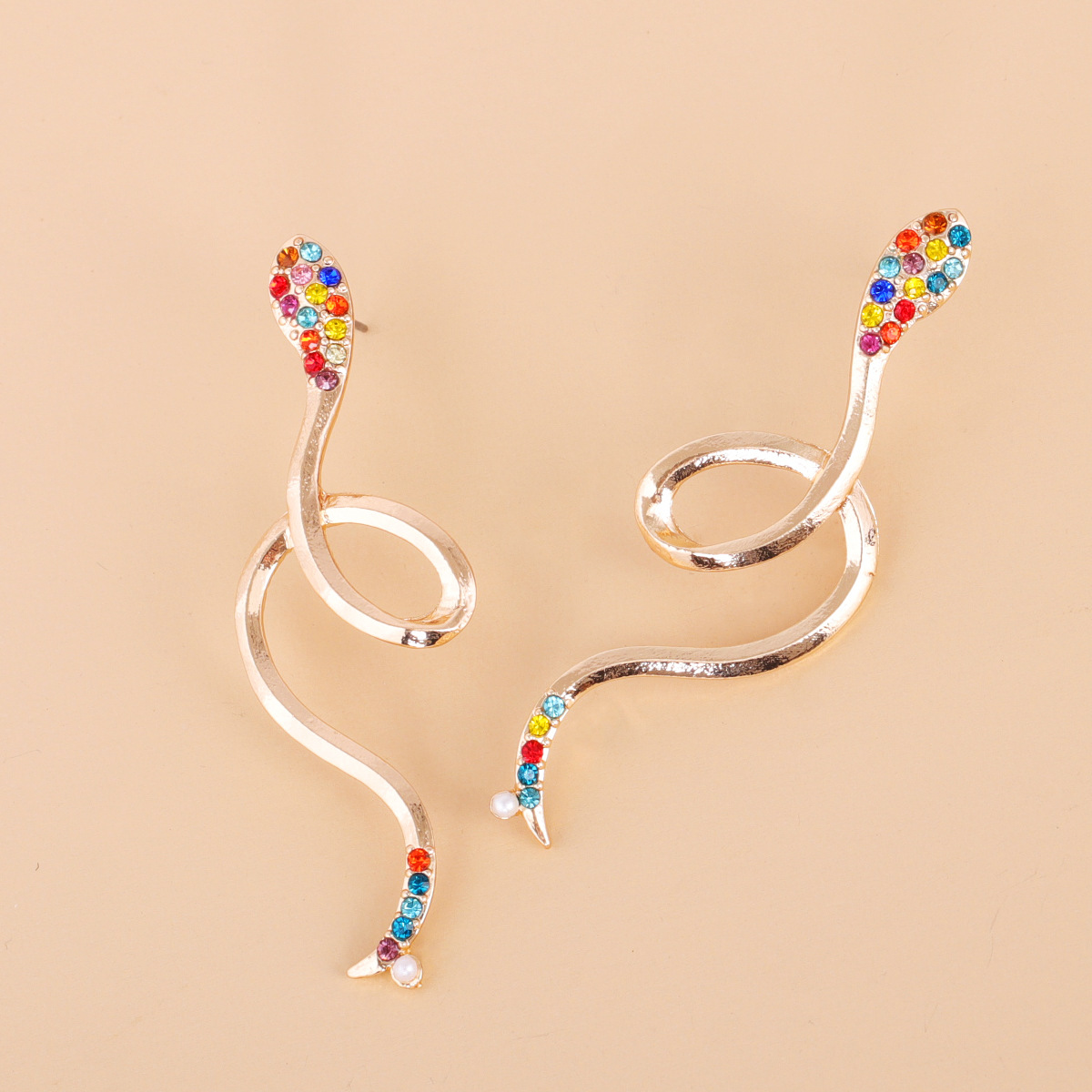 Simple  Exaggerated Snake-shaped Fashion Earrings display picture 8
