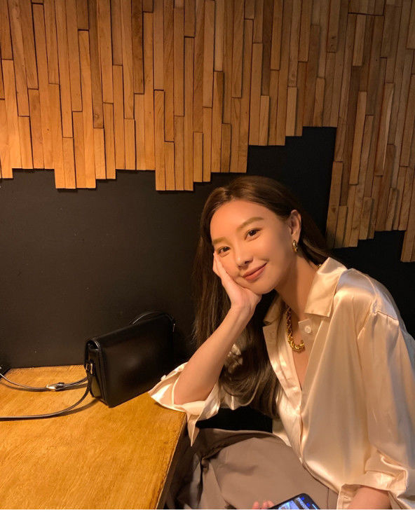 Korean Style Loose Long Sleeve Shirt 2