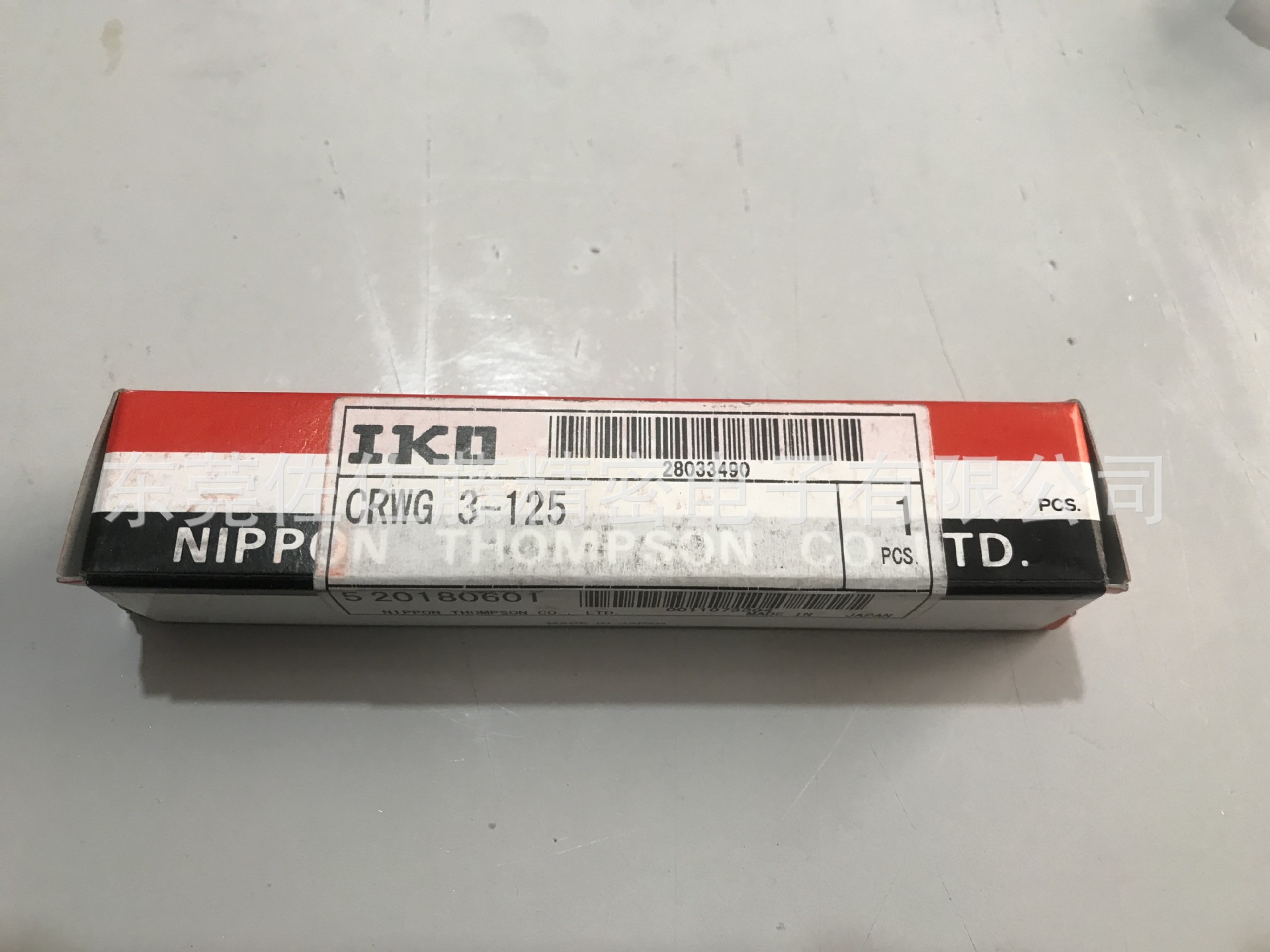 日本IKO交叉导轨CRWG3-100 CRWG3-1250 CRWG3-150