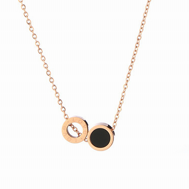 Fashionable golden necklace stainless steel