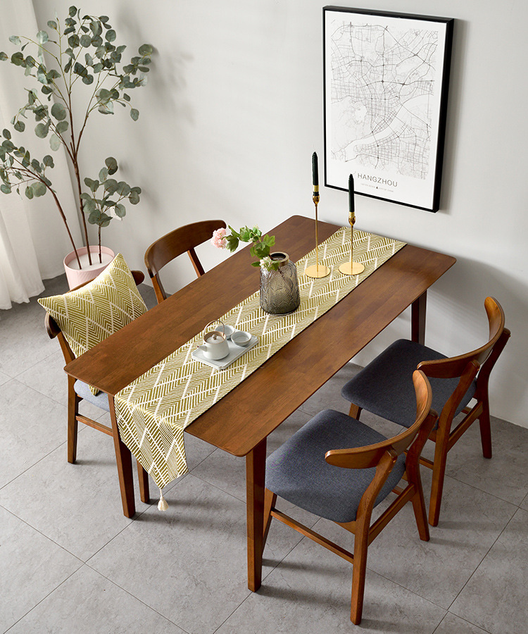 Elegant Dining Table Flag