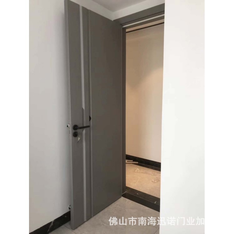 Nuevo estilo pintura puerta de madera maciza puerta interior puerta dormitorio alivio europeo tallado Fraxinus mandshurica conjunto puerta image 5