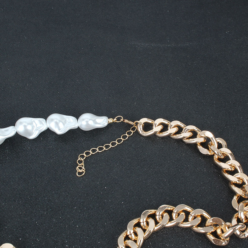 Fashion Special-shaped Pearl Multi-layer Necklace display picture 2