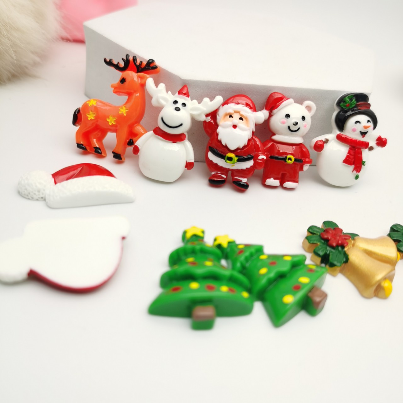 2020新款可爱清新圣诞装饰品手绘手工DIY饰品文具手机壳配件 贴片|ru