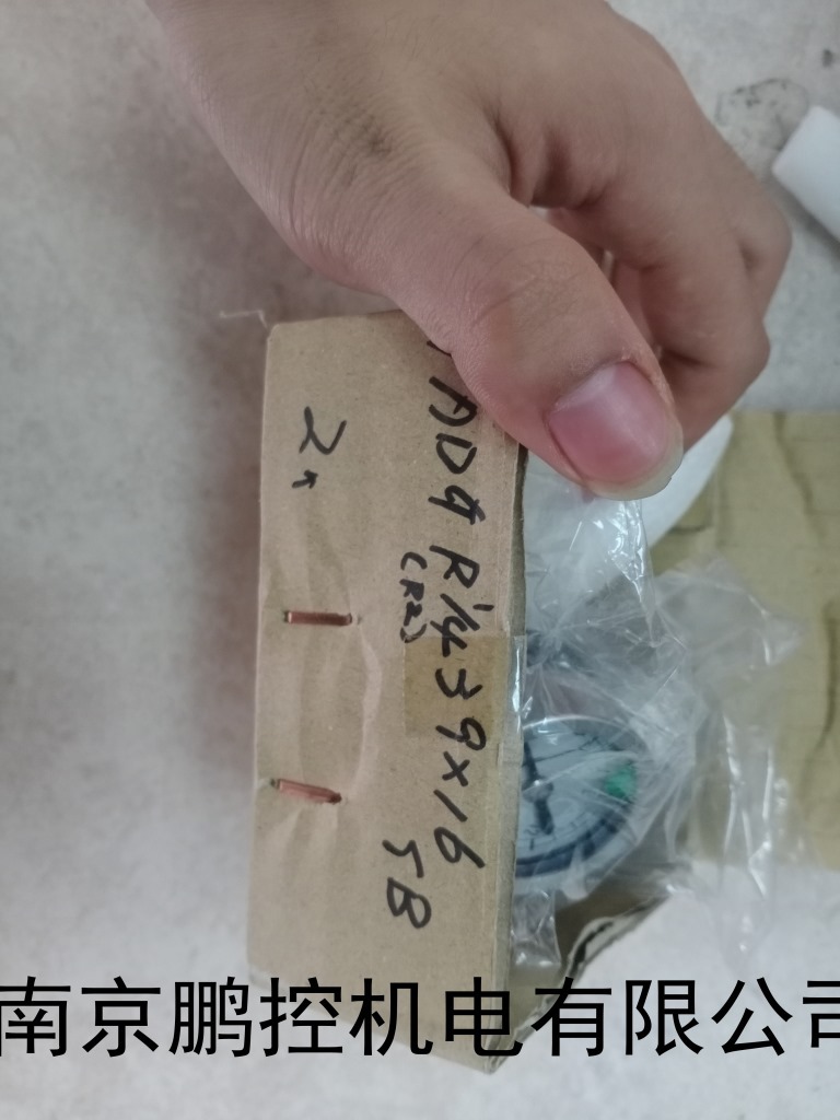 YODOGAWA KEIKI压力表IADG-R2-39X16M-100-S