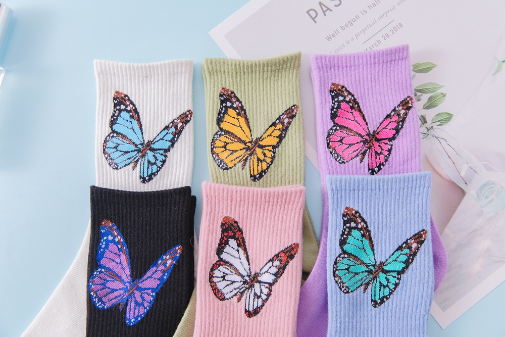 A Pair Quantity Daily Occasion Women's Japanese Style Butterfly Cotton Crew Socks A Pair