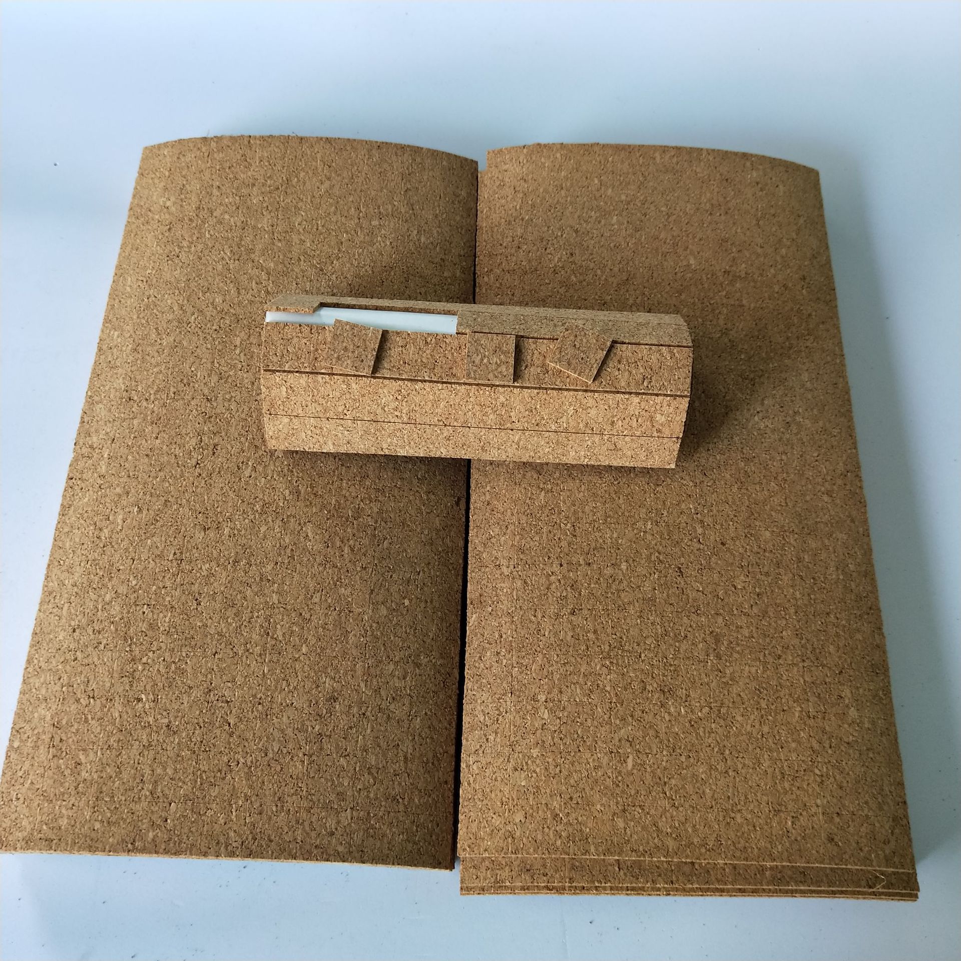 厂家供应 软木垫片 玻璃软木垫片 橡胶软木垫片 水松木垫片