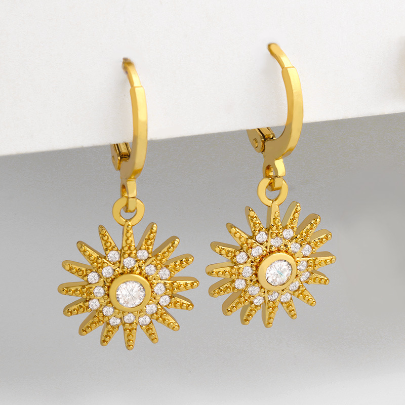 Boucles D'oreilles En Cuivre Zircon Incrustées De Fleur De Soleil Pour Les Femmes En Gros display picture 4