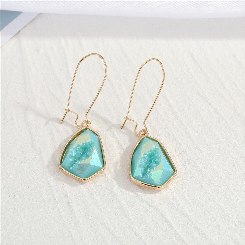 New Imitation Natural Stone Irregular Earrings display picture 3