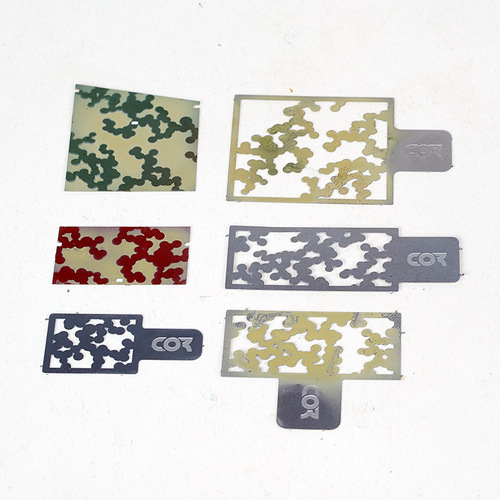 Gundam tank model coloring template paper tool three-color digital jungle honeycomb lightning camouflage spray paint leakage board