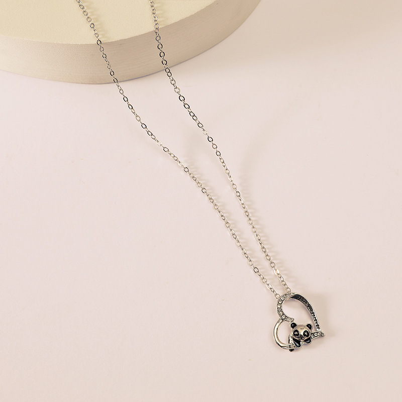 Fashion Heart Shape Alloy Plating Rhinestones Womenu0027S Pendant Necklace 1 Piece