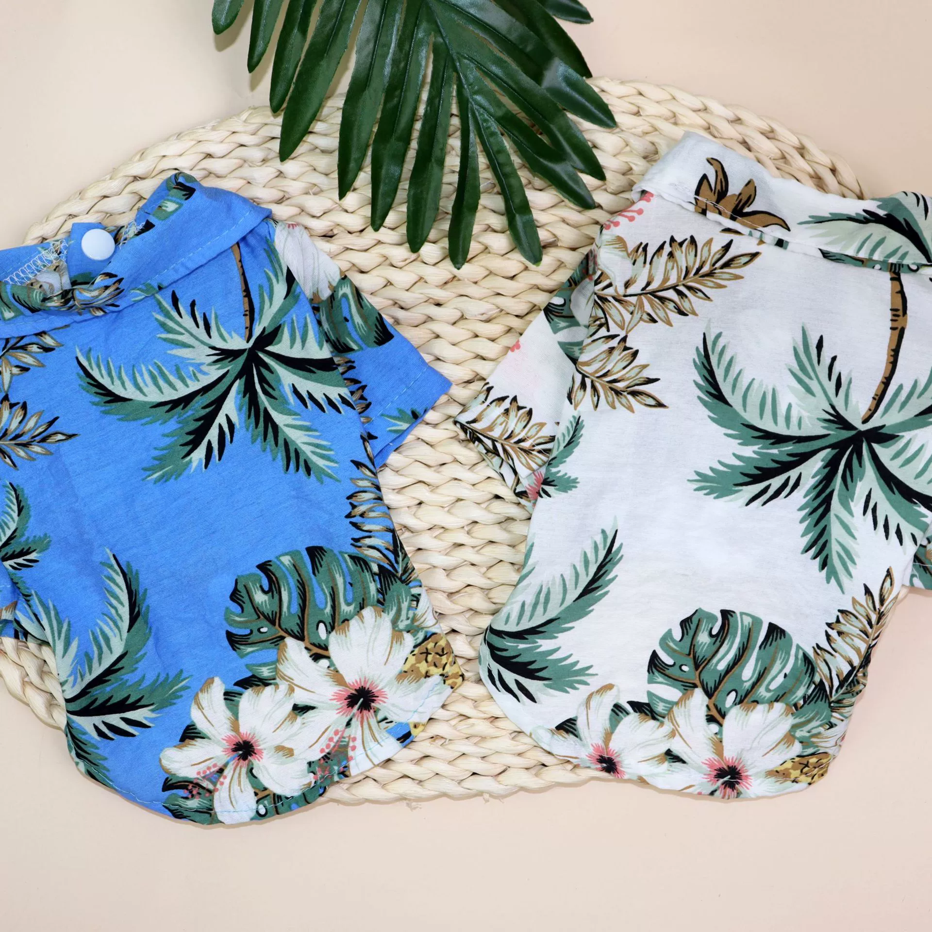 Одежда для кошек летняя одежда для плюшевых собак тонкая весенне-летняя дышащая рубашка в гавайском стиле Бомеи для боев с цветами