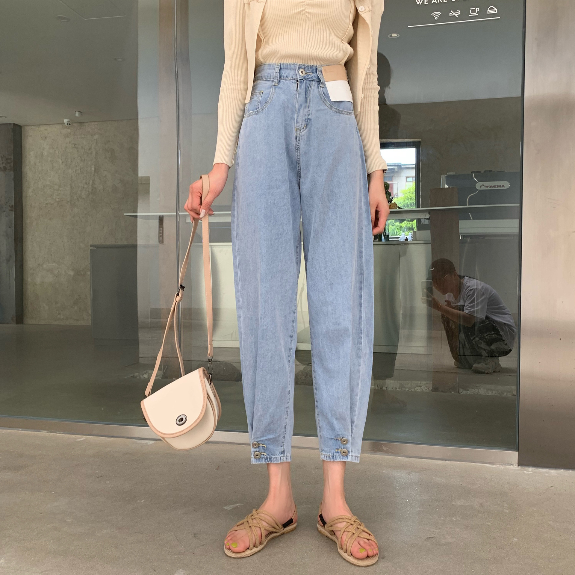 Pantalon léger femme en cow-boy - Ref 3429983 Image 3