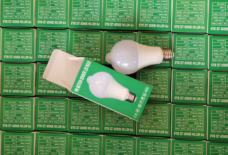 pir感应灯泡人体红外线感应灯泡pir motion sen