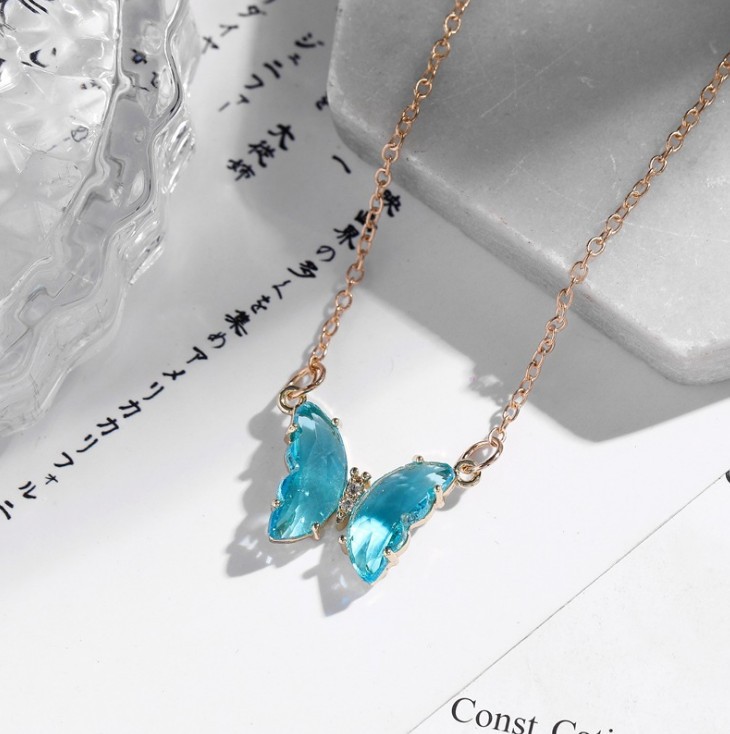 Fashion Simple Style Butterfly Alloy Plating Artificial Crystal Women's Necklace display picture 4