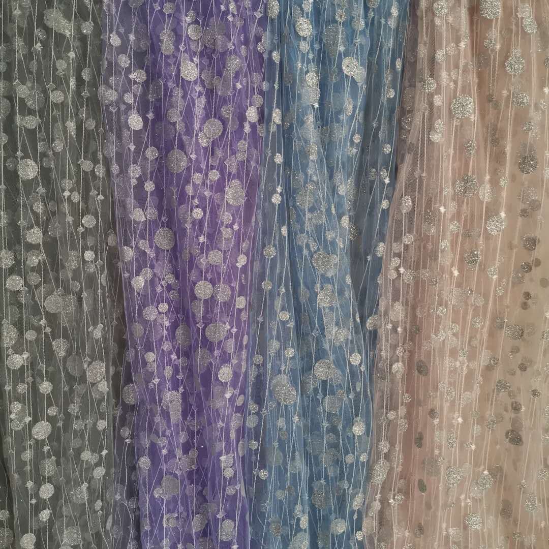 新款无弹轻盈透薄锦纶点点串网印金银粉 大小圆点印粉 仙女风面料