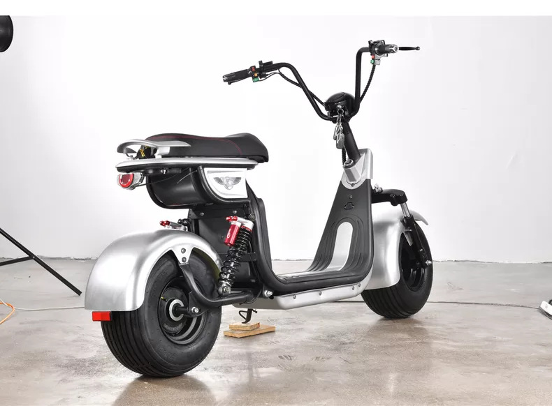 2025 New Harley Electric Car High-Power Electric Motorcycle Deluxe Version Men's and Women's New Battery Car Export